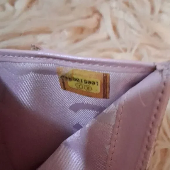 Authentic CHANEL Light Pink Quilted Cambon Small Wallet - Picture 16 of 16